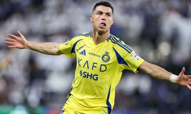 رونالدو يضع شروطه للبقاء مع النصر