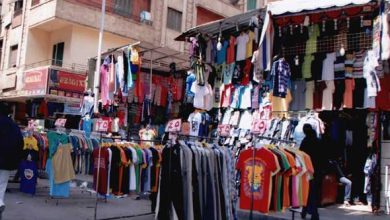 سوق البالة في مصر.. ملجأ للمواطنين وتهديد للمصانع المحلية
