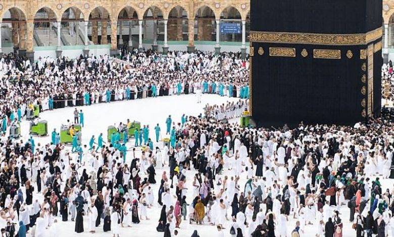 «شؤون الحرمين» تعلن جاهزية صحن المطاف لاستقبال 107,000 طائف في الساعة خلال موسم حج 1446ه