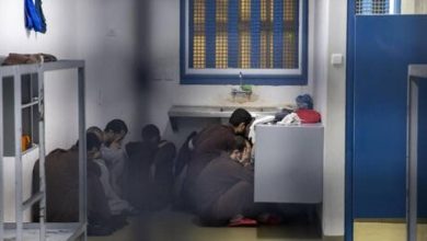 شهادة أسير محرر من سجن نفحة: تعذيب وحشي لأسرى غزة وعبارات مهينة
