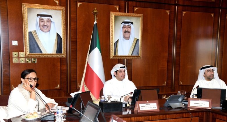 «لجنة الاحتفالات الوطنية» تبحث سبل تنشيط السياحة الداخلية خلال الصيف