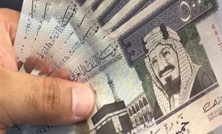 للمتقاعدين 250.000 ريال بدون رسوم إدارية وبفترة سداد مرنة وبتأجيل أول قسطين