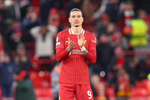 ليفربول يدخل سباق التعاقد مع مهاجم فرانكفورت تحسبًا لرحيل نونيز