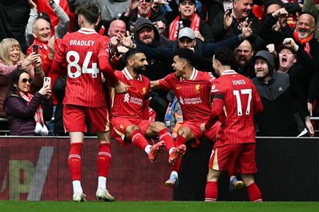 ليفربول يُشعل الميركاتو.. الفتى الذهبي على أبواب أنفيلد