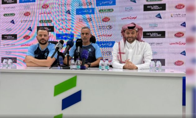 مدرب الفتح: خسرنا من الهلال بسبب الأخطاء التحكيمية