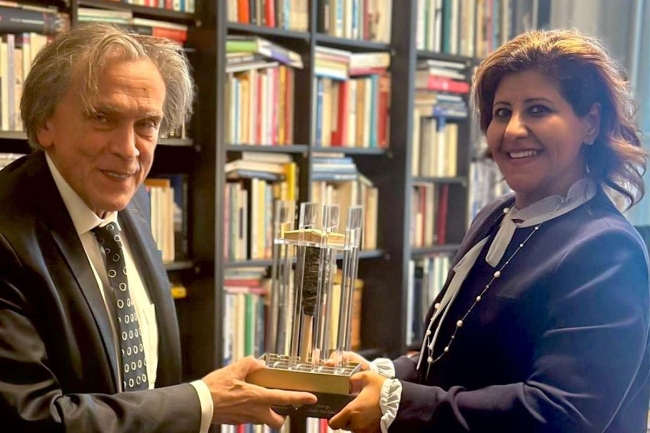 مساعد وزير الخارجية بحثت آفاق تمكين المرأة في العمل الدبلوماسي مع مدير الأكاديمية الدبلوماسية بفيينا
