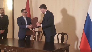 مصر وروسيا توقعان بروتوكول للتعاون التجاري والاقتصادي والعلمي والفني