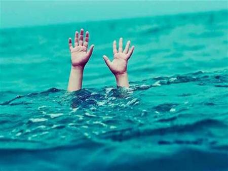 مصرع طفلتين غرقا بسوهاج بسبب لهوهما على حافة الترعة