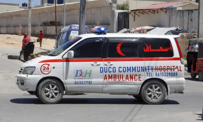 مقتل 13 شخصاً على الأقل في تفجير انتحاري بمقديشو