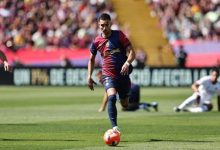 مهاجم برشلونة فيران توريس يخضع لعملية جراحية ويغيب عن باقي الموسم