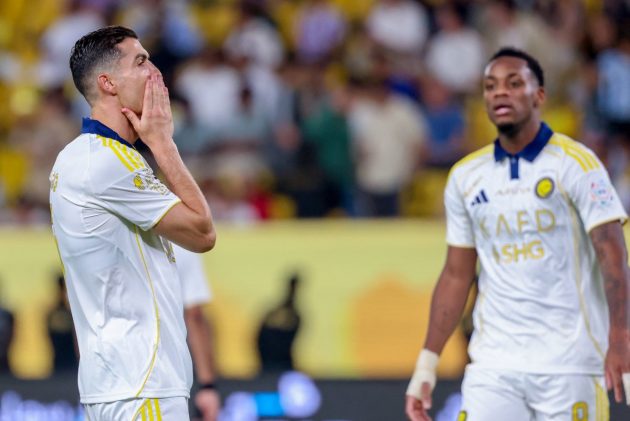 هل انتهى مشوار رونالدو مع النصر؟