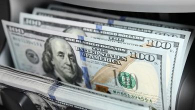 هل فقد الدولار هيمنته على التجارة العالمية.. وما هو البديل؟