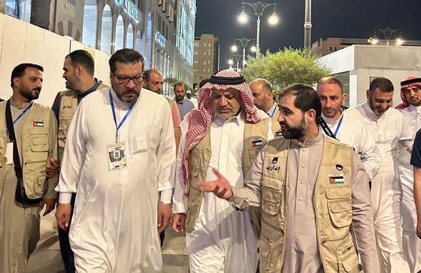 وزير الأوقاف يوجه عبر برنامج رسالة للحجاج...