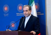 وزير الخارجية الإيراني: المواقف الأمريكية المتناقضة إحدى المشكلات الخطيرة في المفاوضات