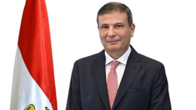 وزير الزراعة: لم يكن هناك أي مبرر لوجود شهادة حلال على استيراد الألبان