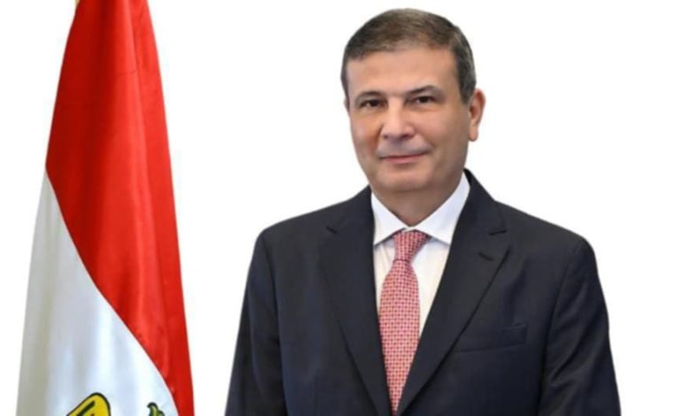 وزير الزراعة: لم يكن هناك أي مبرر لوجود شهادة حلال على استيراد الألبان