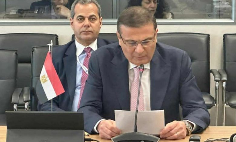 وزير الزراعة يستعرض الاستراتيجية المصرية لحماية الصحة النباتية