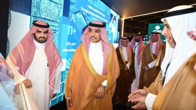 من مكة المكرمة.. وزير الإعلام يُدشّن منصة الصور السعودية للعالم - أخبار السعودية