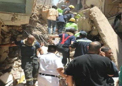 3 وفيات و16 ناجيًا.. حصيلة انهيار عقارين بحدائق القبة حتى الآن