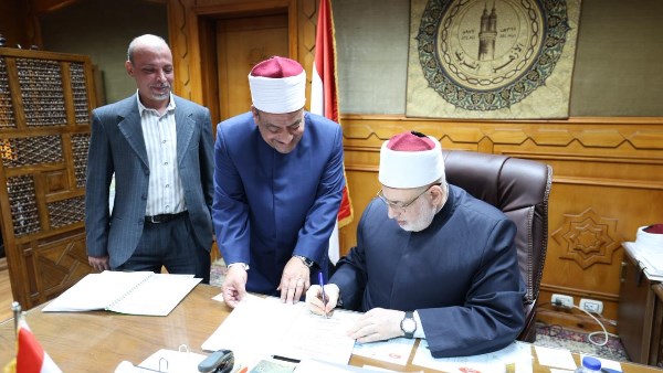 وكيل الأزهر يعتمد نتيجة الشهادتين الابتدائية والإعدادية لـ "أبناؤنا في الخارج"
