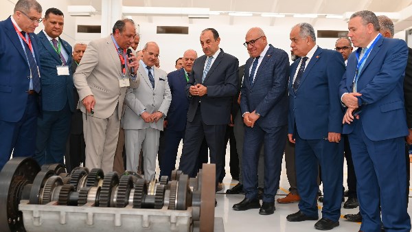 تقنيات التصنيع الحديثة ضرورة لتعزيز تنافسية الصناعة الوطنية
