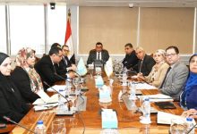 وزير الإسكان يتابع موقف الاستراتيجية الوطنية للعمران والبناء الأخضر والمستدام