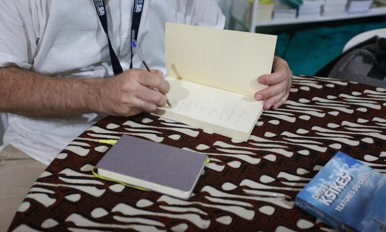 أعمال مغربية ترشح لجائزة "كتارا"