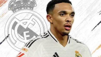 ألكسندر-أرنولد يوقع مع ريال مدريد حتى 2031