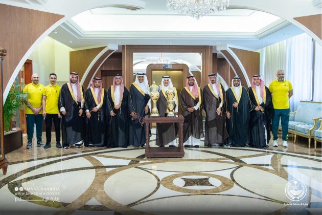 أمير الشرقية يستقبل إدارة نادي الخليج