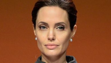 أنجلينا جولي تُكمِل عامها الخمسين.. مسيرة فنية تخللتها أزمات شخصية