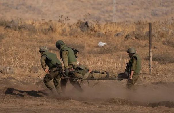 إعلام إسرائيلي: إصابة 4 جنود بحادثين منفصلين في خان يونس