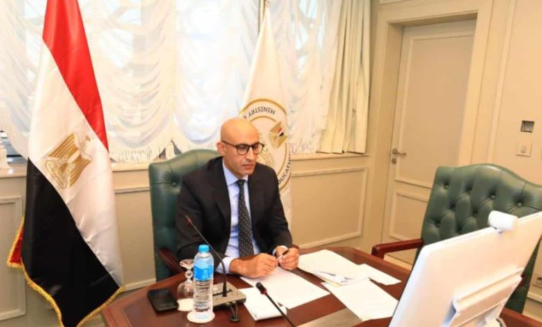 التعليم تحدد مصروفات المدارس الرسمية للغات للعام الدراسي المقبل