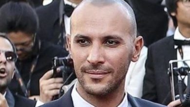 المخرج محمد دياب يعلن فوز فيلمه «هابي بيرث داي» بثلاث جوائز من مهرجان ترايبكا