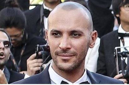 المخرج محمد دياب يعلن فوز فيلمه «هابي بيرث داي» بثلاث جوائز من مهرجان ترايبكا