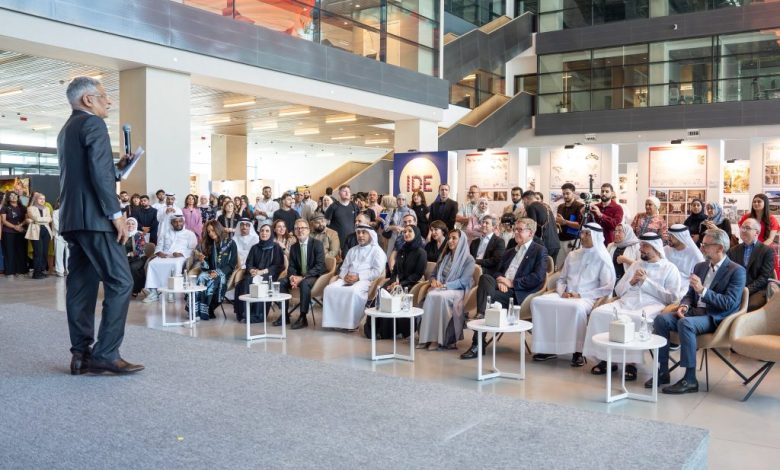 بدور القاسمي تفتتح معرض "ست درجات"