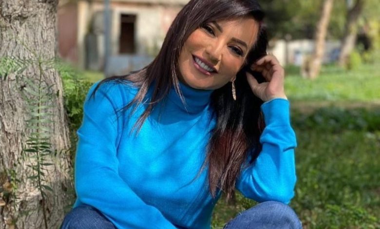 بصورة جمعتهما.. أمل عرفة تعايد الشامي: يوم ميلاد سعيد يا نجمي وابني