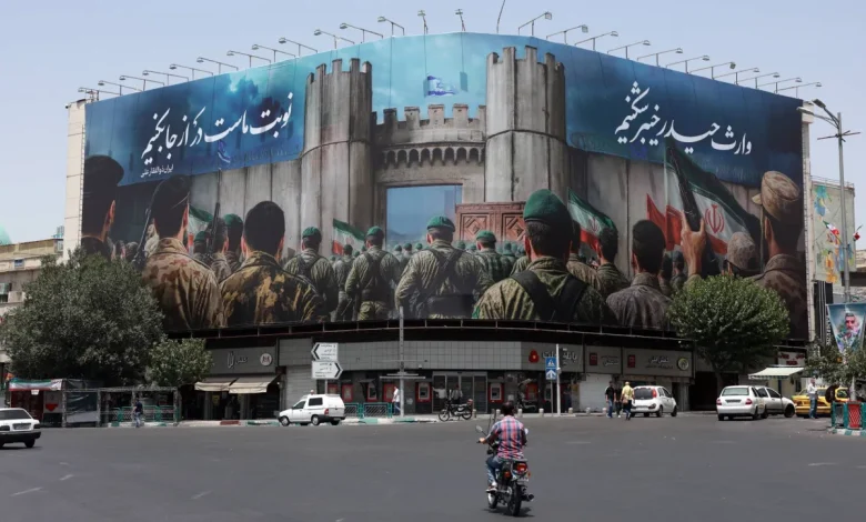 بعد وقف إطلاق النار... الحياة تعود تدريجياً إلى طهران