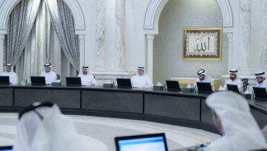 "تنفيذي الشارقة" يعتمد الدليل الموحد للوحات الإعلانية والتجارية
