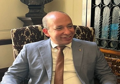 حسام صلاح عميد طب القاهرة