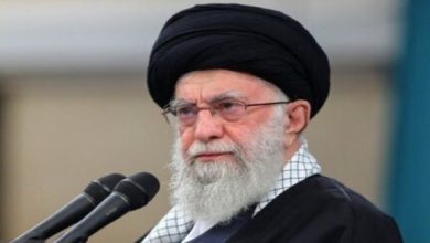 خامنئي يهدد إسرائيل باللغة العبرية بعد الهجوم ويعد بعقاب شديد