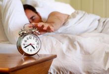 دراسة تحذر : كثرة النوم قد تكون خطراً على الدماغ