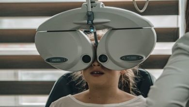 دراسة تكشف أن العين قد تكشف الخرف قبل 12 عامًا
