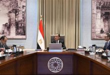 رئيس الوزراء يتابع تنفيذ برنامج الطروحات الحكومية في قطاعي البترول والأعمال العام