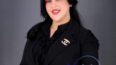 رحلة البحث عن الذات وسط الأصوات المتداخلة