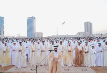 سعود بن صقر يؤدي صلاة عيد الأضحى المبارك بمصلّى العيد الكبير في خزام