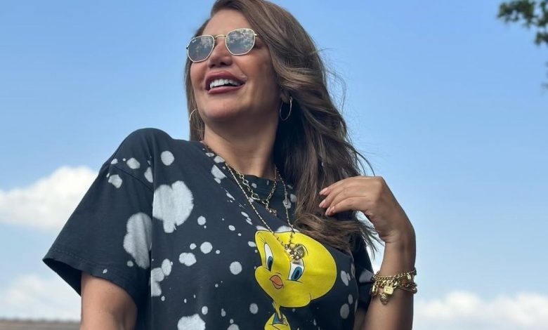 سوسن ميخائيل مستاءة وتوجه رسالة لمنتقديها.. فمن قصدت؟