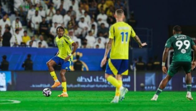 سيماكان يرد على تقارير رحيله عن النصر