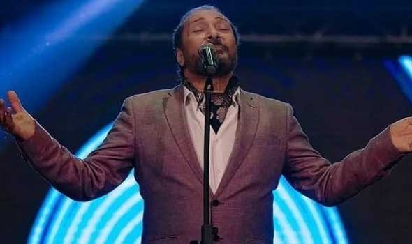 علي الحجار يعلن تأجيل ألبومه الجديد «شيء من كل شيء»