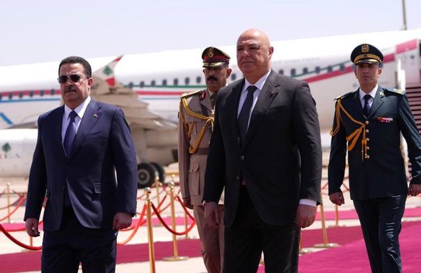 عون يصل بغداد والسوداني في استقباله...