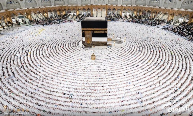 كيف تسهل تقنيات الذكاء الاصطناعي رحلة ضيوف الرحمن في موسم الحج؟